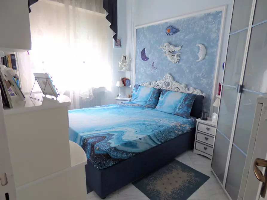 Immagine 11 di Appartamento in vendita  in Via Via Genova, 11 a Andora