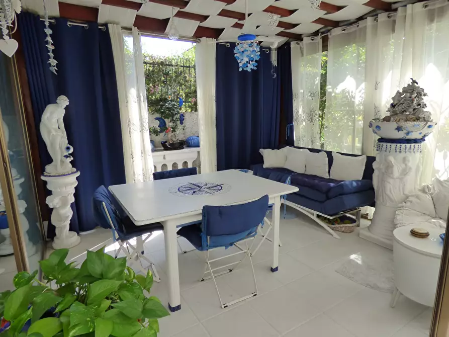 Immagine 21 di Appartamento in vendita  in Via Via Genova, 11 a Andora