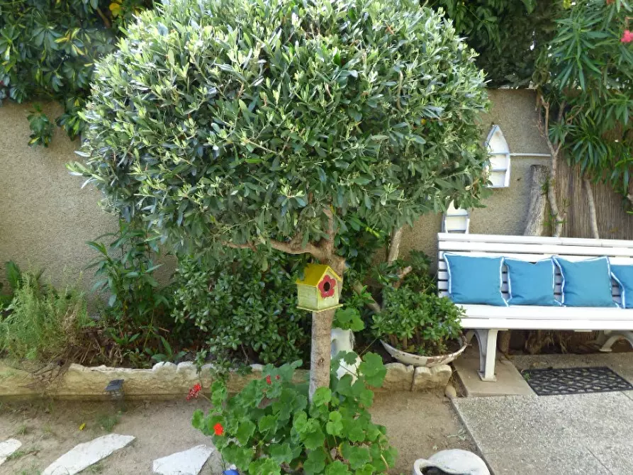 Immagine 29 di Appartamento in vendita  in Via Via Genova, 11 a Andora