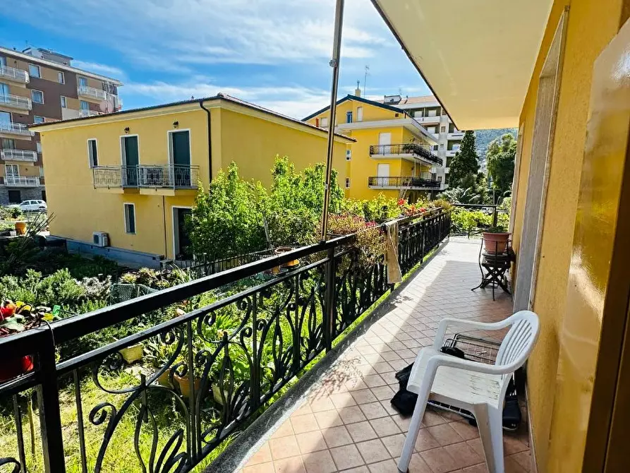 Immagine 5 di Appartamento in vendita  a Andora