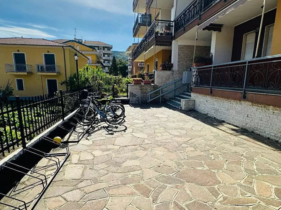 Immagine 4 di Appartamento in vendita  a Andora