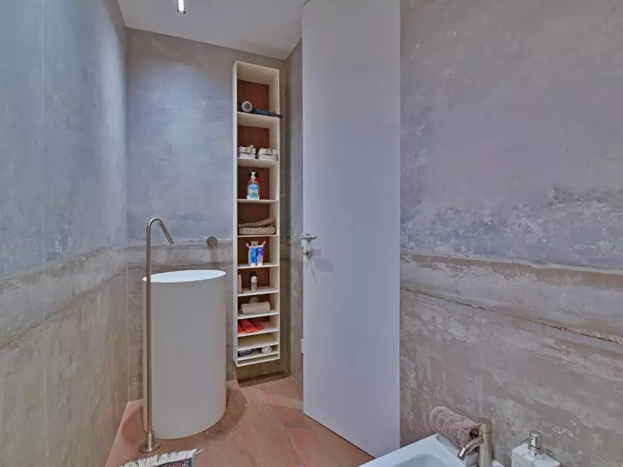 Immagine 22 di Appartamento in vendita  in Via MILITE IGNOTO , 38 a Alassio