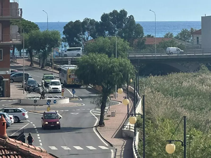 Immagine 13 di Appartamento in vendita  a Andora