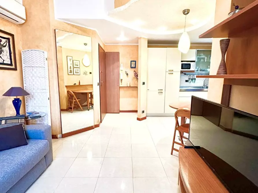 Immagine 18 di Appartamento in vendita  a Alassio