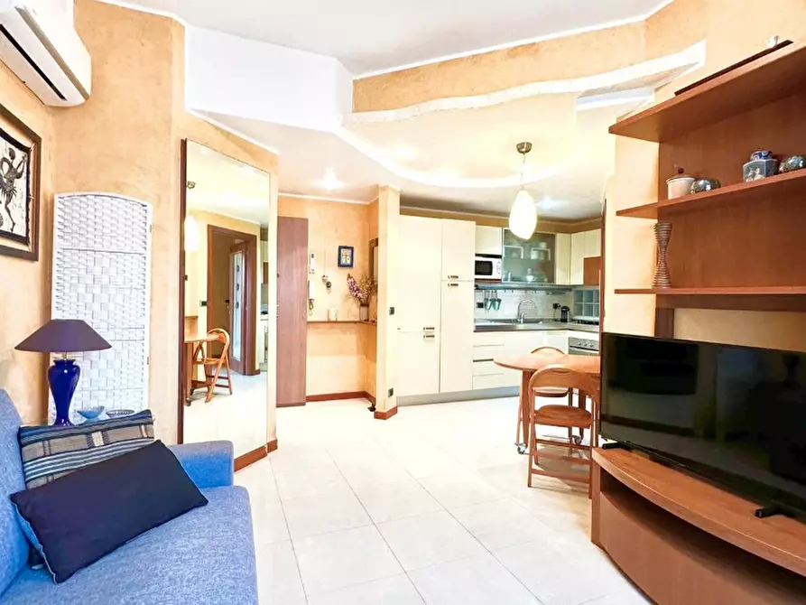 Immagine 16 di Appartamento in vendita  a Alassio