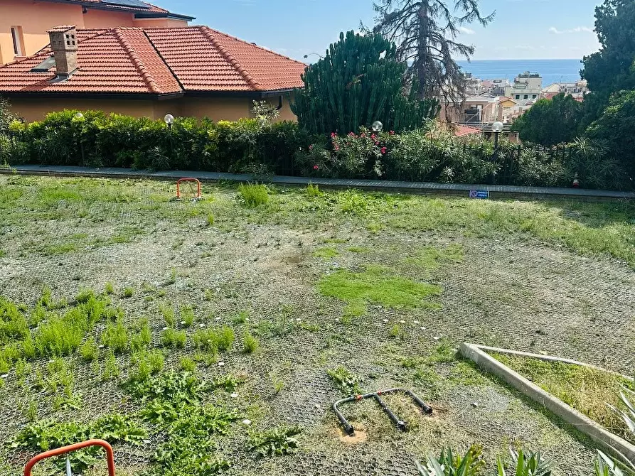 Immagine 4 di Box auto in vendita  a Alassio