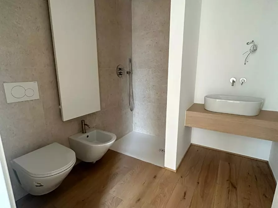 Immagine 11 di Appartamento in vendita  a Alassio