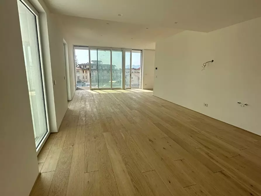 Immagine 5 di Appartamento in vendita  a Alassio