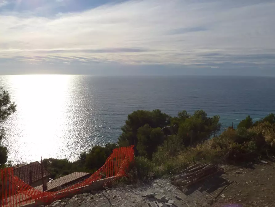 Immagine 16 di Villa in vendita  a Badalucco