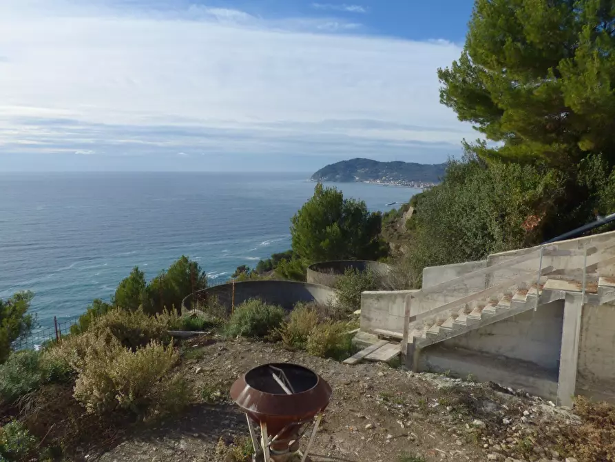 Immagine 18 di Villa in vendita  a Badalucco