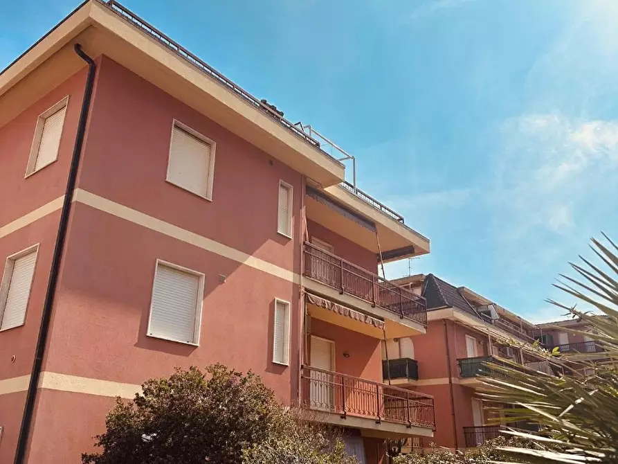 Immagine 2 di Appartamento in vendita  a Andora