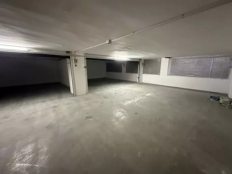 Immagine 2 di Box auto in vendita  a Alassio