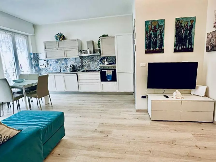 Immagine 3 di Appartamento in vendita  a Alassio