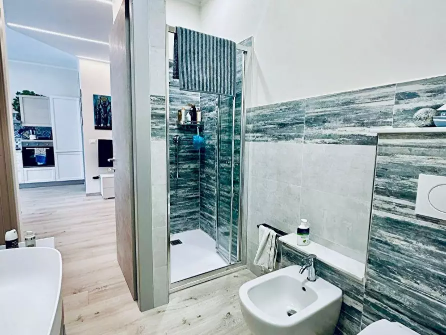 Immagine 12 di Appartamento in vendita  a Alassio