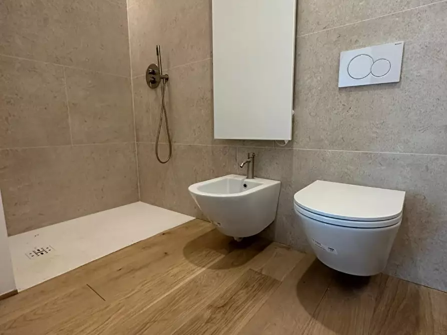 Immagine 10 di Appartamento in vendita  a Alassio