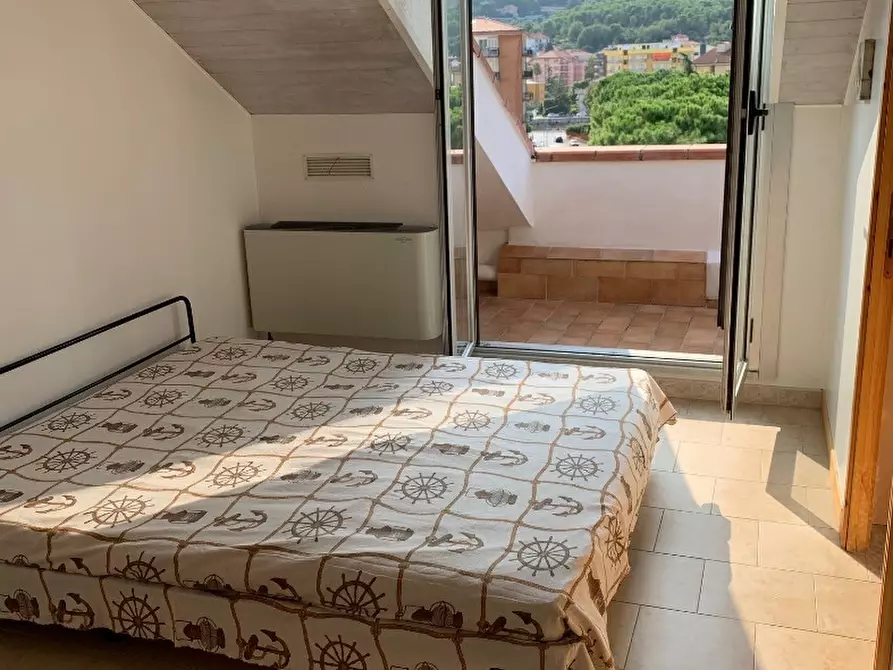 Immagine 2 di Appartamento in vendita  in Via G. Rattalino, 12 a Andora