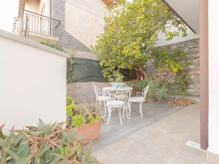 Immagine 16 di Villa in vendita  a Alassio