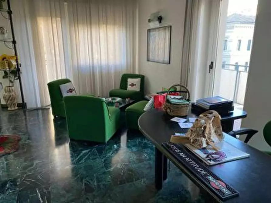 Immagine 8 di Ufficio in affitto  in Via Silvio Pellico a Pescara