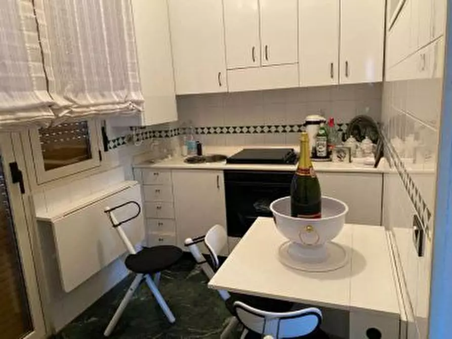 Immagine 9 di Ufficio in affitto  in Via Silvio Pellico a Pescara