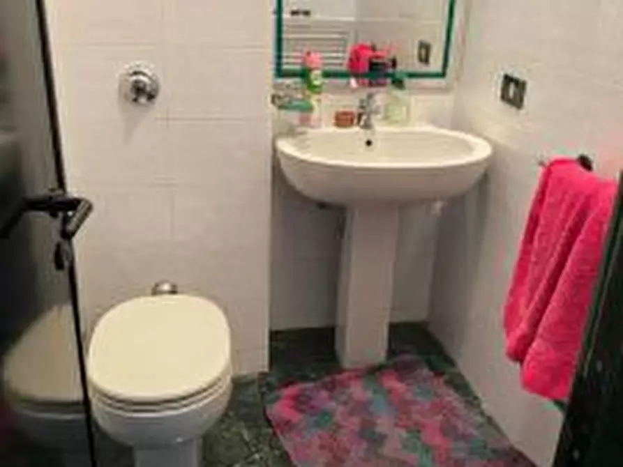 Immagine 14 di Ufficio in affitto  in Via Silvio Pellico a Pescara