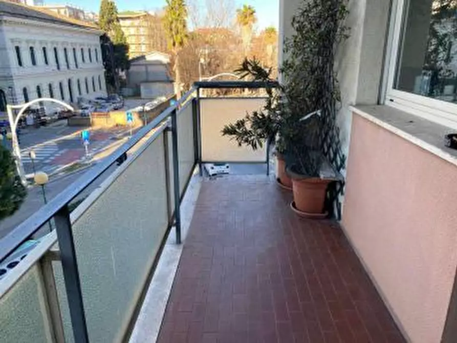 Immagine 16 di Ufficio in affitto  in Via Silvio Pellico a Pescara