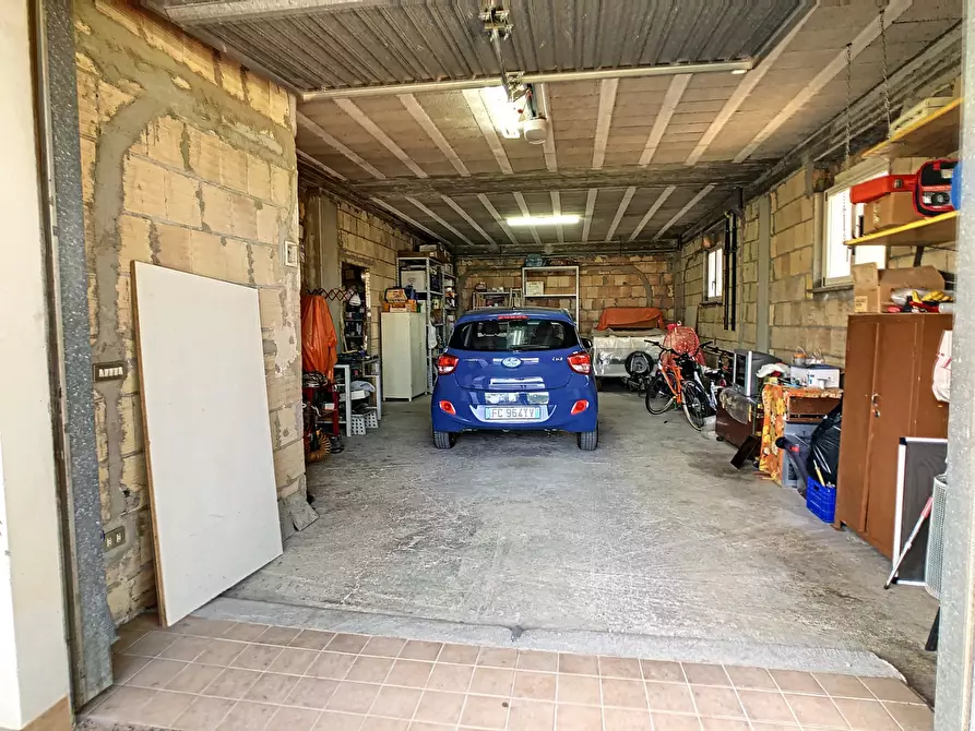 Immagine 36 di Appartamento in vendita  a Città Sant'angelo