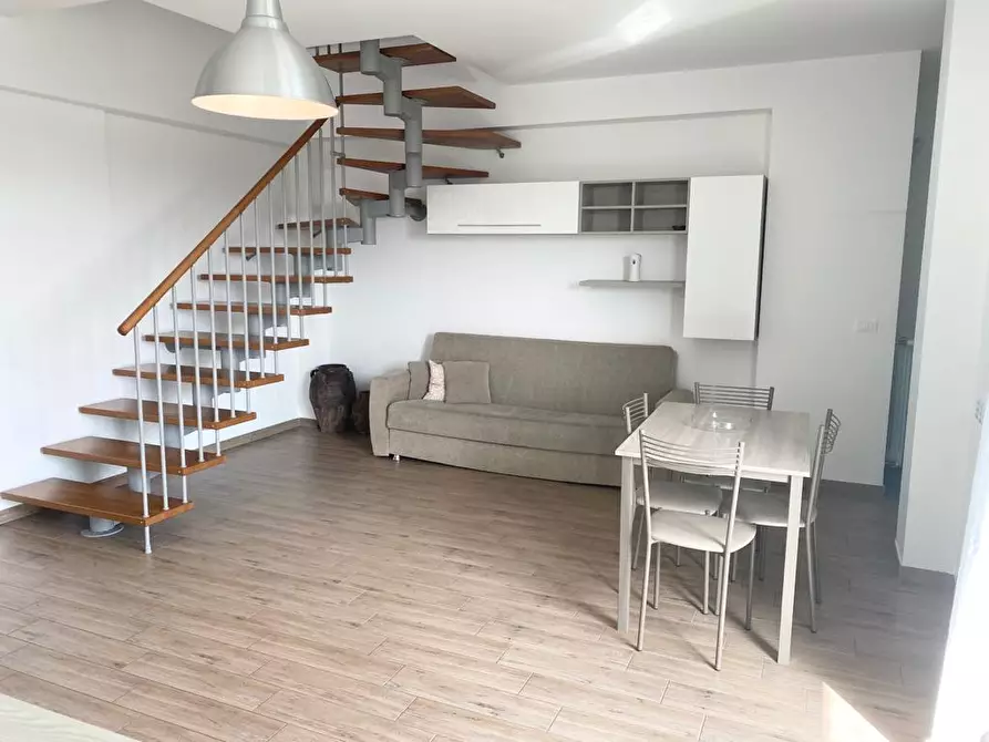 Immagine 2 di Appartamento in vendita  in Viale Torre Costiera, 6 a Città Sant'angelo