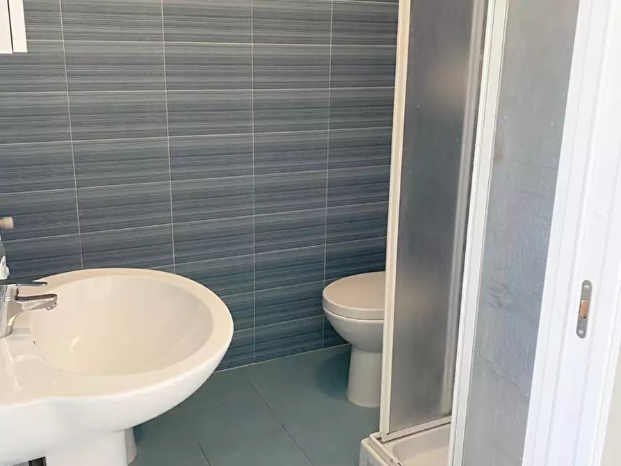 Immagine 5 di Appartamento in vendita  in Viale Torre Costiera, 6 a Città Sant'angelo