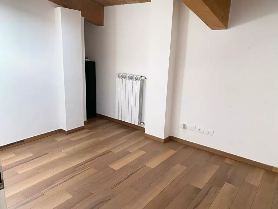 Immagine 9 di Appartamento in vendita  in Viale Torre Costiera, 6 a Città Sant'angelo