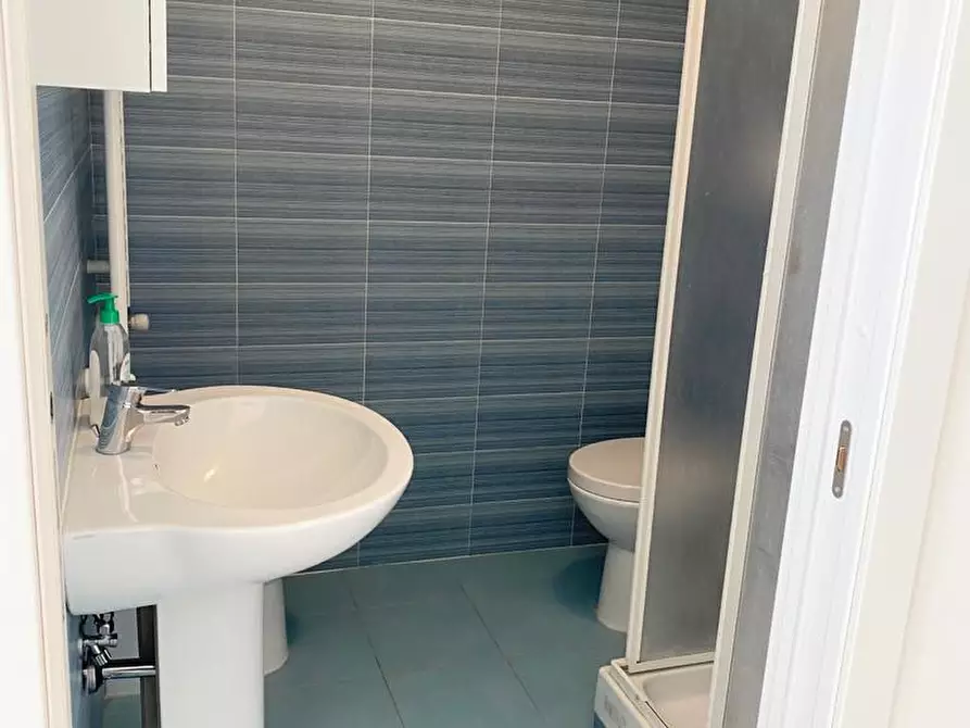 Immagine 6 di Appartamento in vendita  in Viale Torre Costiera, 6 a Città Sant'angelo