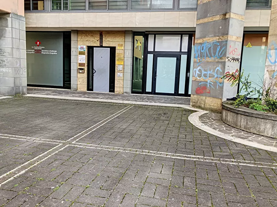 Immagine 13 di Appartamento in vendita  in C.so Umberto I, 134 a Montesilvano