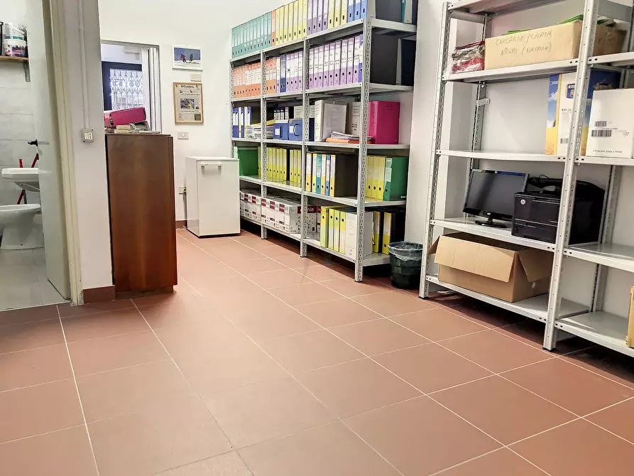 Immagine 2 di Ufficio in affitto  a Pescara