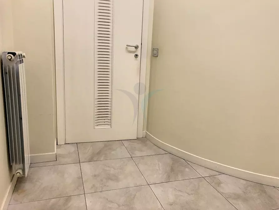 Immagine 9 di Ufficio in affitto  a Pescara