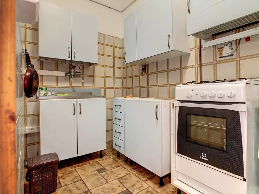 Immagine 8 di Appartamento in vendita  a Collecorvino