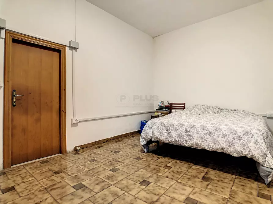 Immagine 10 di Appartamento in vendita  a Collecorvino