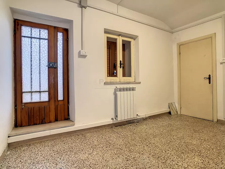 Immagine 16 di Appartamento in vendita  a Collecorvino