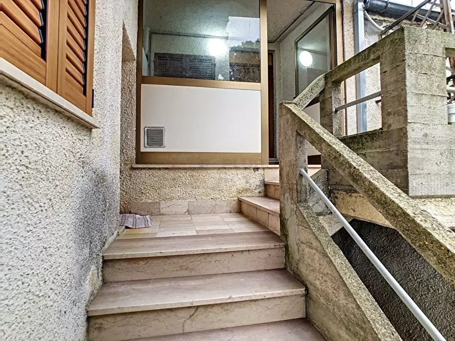 Immagine 23 di Appartamento in vendita  a Collecorvino