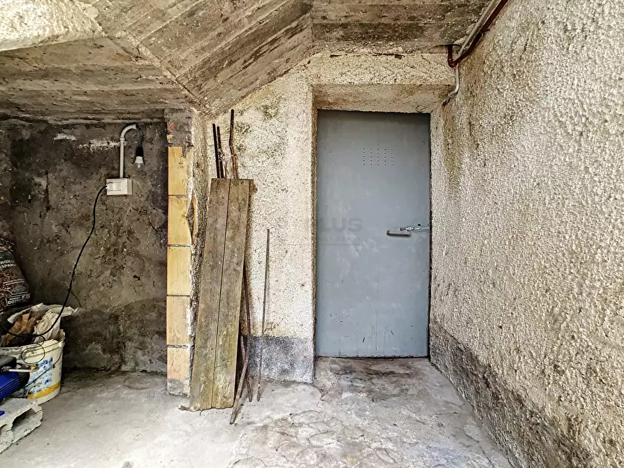 Immagine 31 di Appartamento in vendita  a Collecorvino