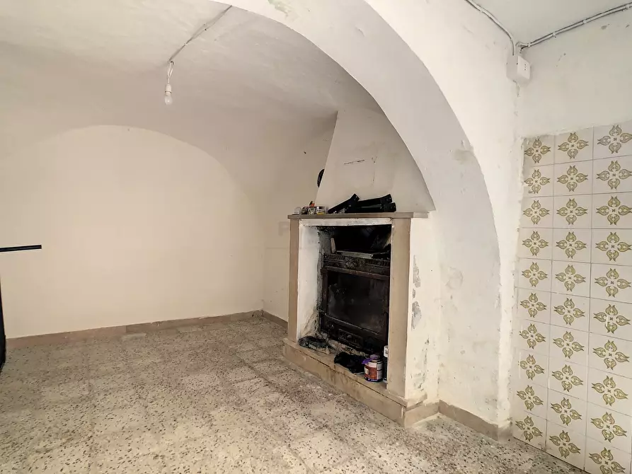 Immagine 38 di Appartamento in vendita  a Collecorvino