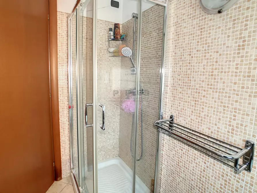 Immagine 20 di Appartamento in vendita  a Cepagatti