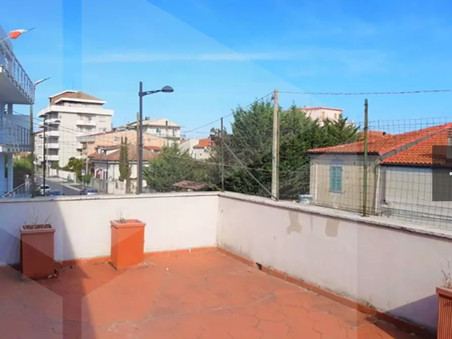 Immagine 14 di Appartamento in affitto  in Via Sacco, 72 a Pescara