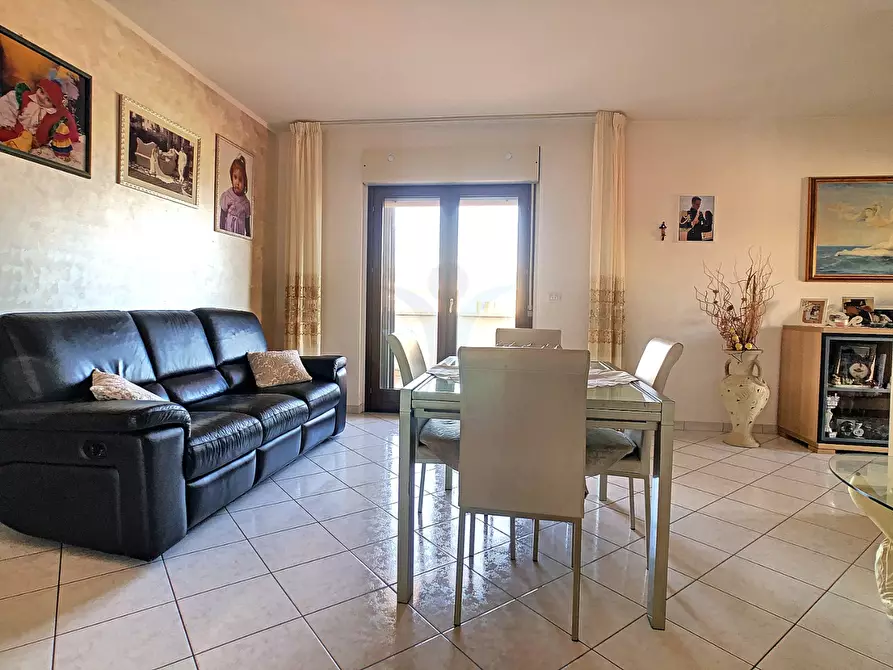 Immagine 10 di Appartamento in vendita  a Manoppello