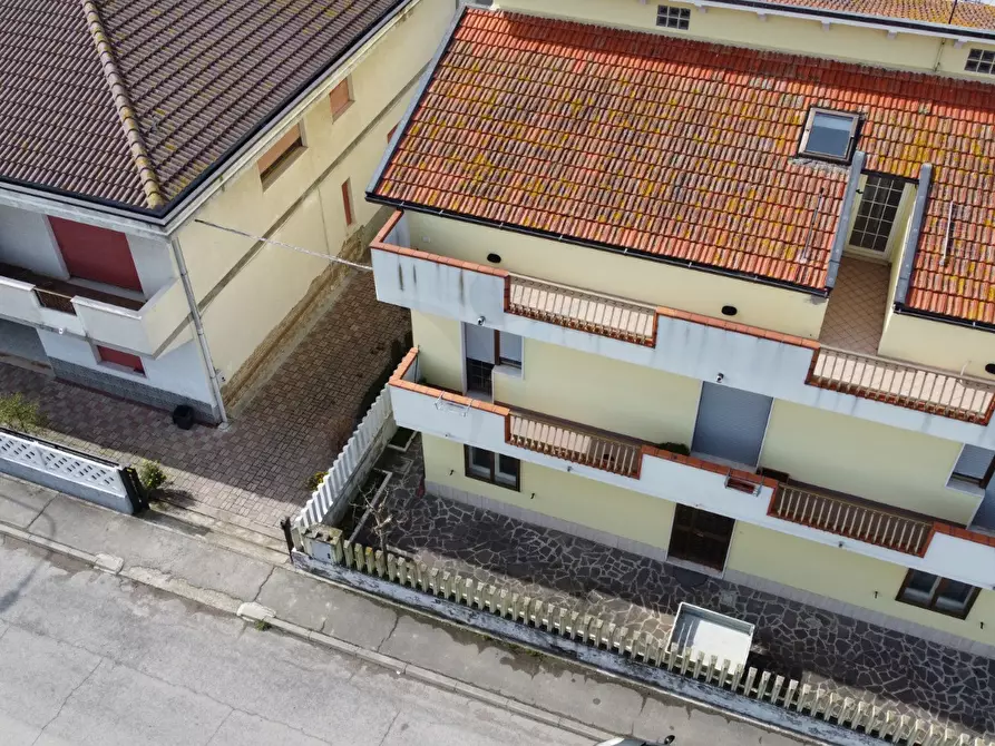 Immagine 8 di Appartamento in vendita  a Moscufo