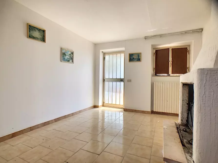 Immagine 9 di Villa in vendita  a Civitella Casanova