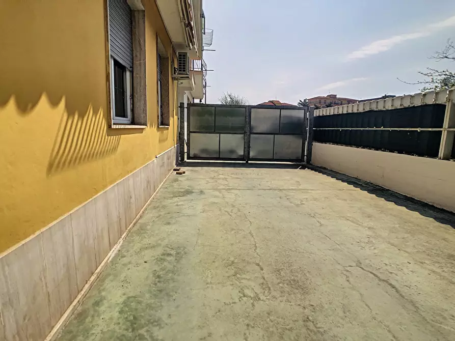 Immagine 22 di Appartamento in vendita  a Pescara