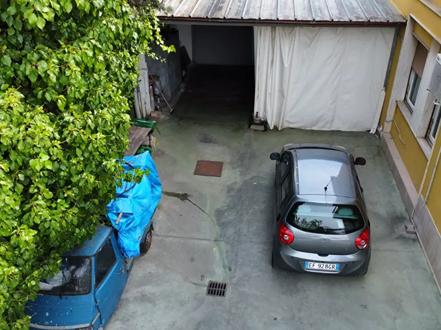 Immagine 28 di Appartamento in vendita  a Pescara