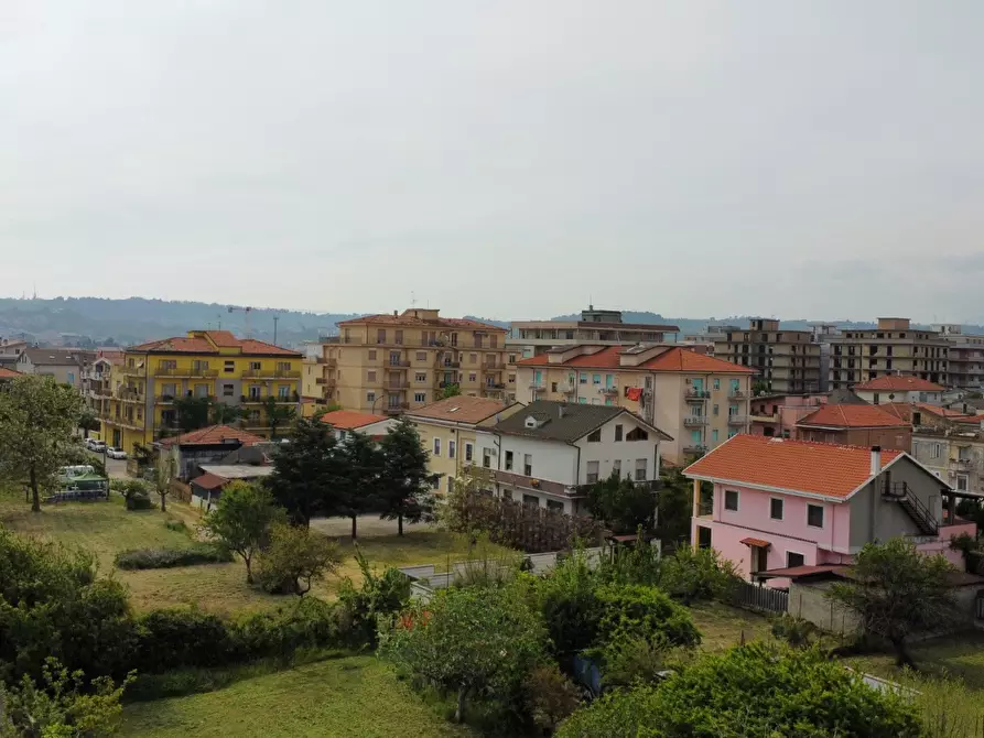 Immagine 29 di Appartamento in vendita  a Pescara