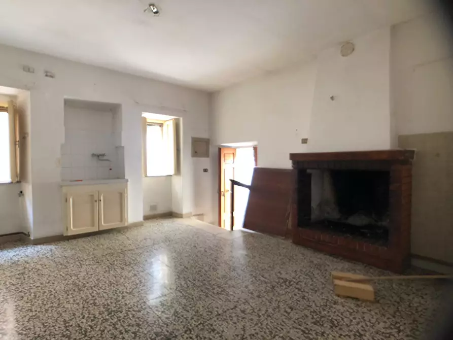 Immagine 5 di Villa in vendita  a Lettomanoppello