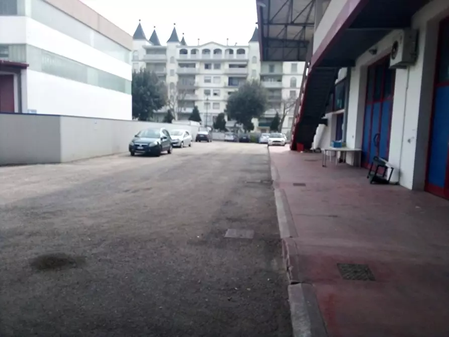 Immagine 10 di Laboratorio in affitto  in Via Cavallotti, 8 a Montesilvano