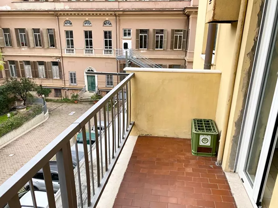 Immagine 13 di Appartamento in vendita  a Pescara